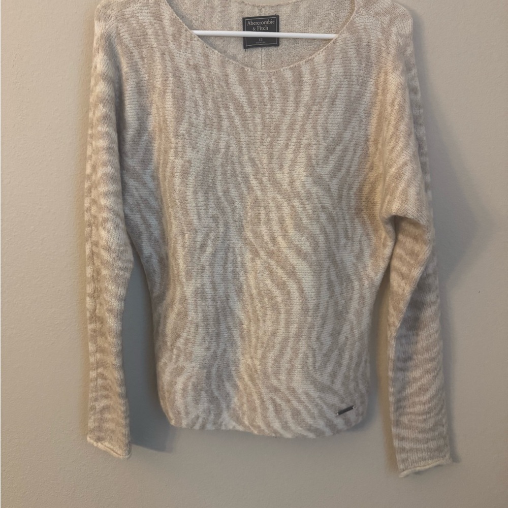 Abercrombie & Fitch Zebra Print Sweater